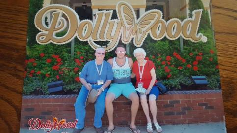 15590572_216949792089284_14039450737028539_n